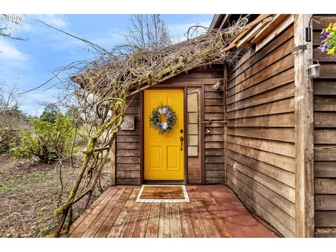 6808 NE 151st Circle Vancouver WA 98686