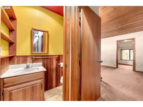6808 NE 151st Circle Vancouver WA 98686