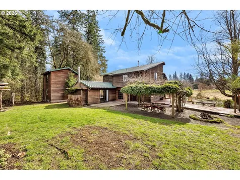 6808 NE 151st Circle Vancouver WA 98686