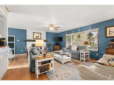 3290 I Street Washougal WA 98671