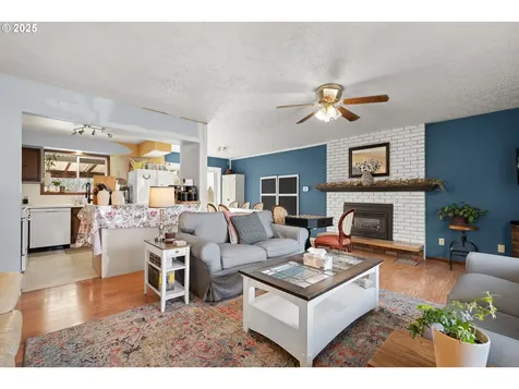 3290 I Street Washougal WA 98671