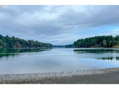 70 E Cape Horn Drive Shelton WA 98584