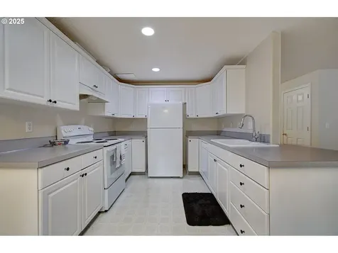 2103 NE 137th Court Vancouver WA 98684
