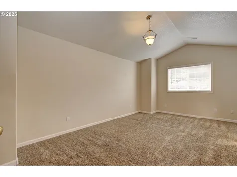2103 NE 137th Court Vancouver WA 98684