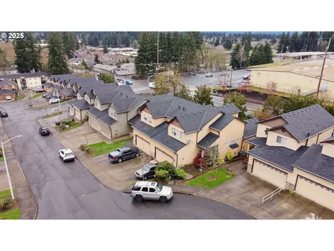 2103 NE 137th Court Vancouver WA 98684