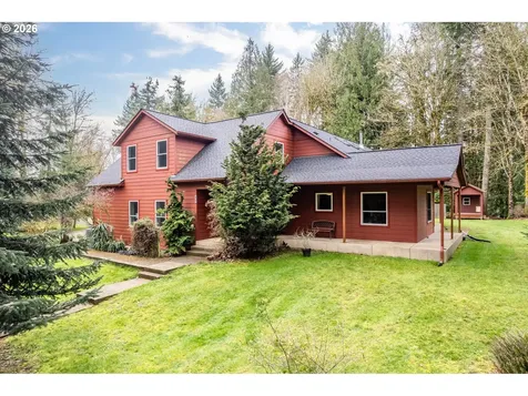 180 Trinity Drive Castle Rock WA 98611