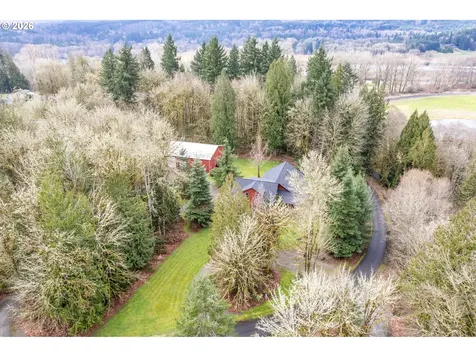 180 Trinity Drive Castle Rock WA 98611