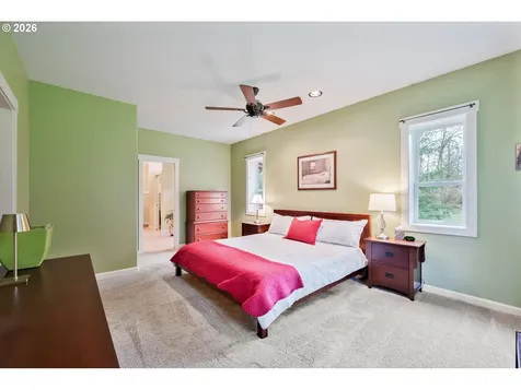 180 Trinity Drive Castle Rock WA 98611