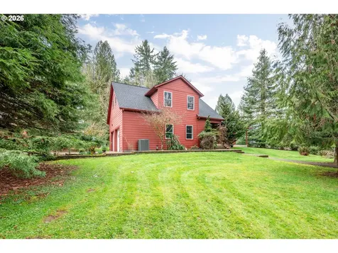 180 Trinity Drive Castle Rock WA 98611