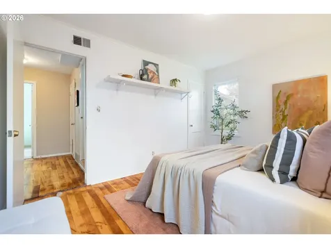 3127 SE 63rd Avenue Portland OR 97206