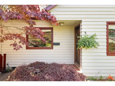3127 SE 63rd Avenue Portland OR 97206