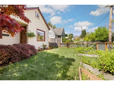 3127 SE 63rd Avenue Portland OR 97206