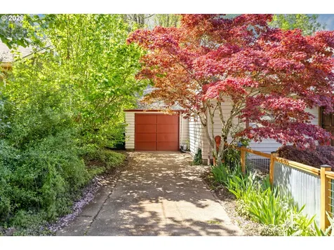 3127 SE 63rd Avenue Portland OR 97206