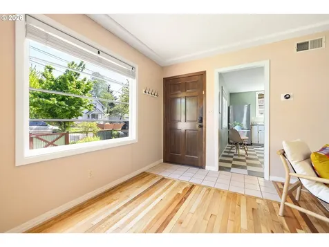 3127 SE 63rd Avenue Portland OR 97206