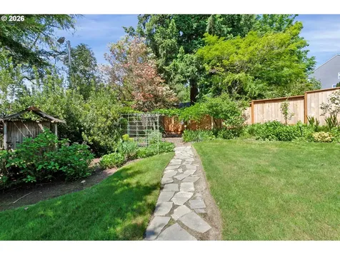 1821 NW 129th Place Portland OR 97229