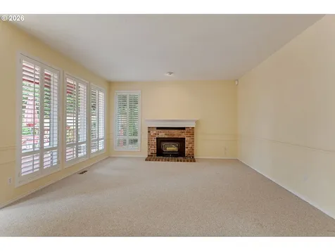 1821 NW 129th Place Portland OR 97229