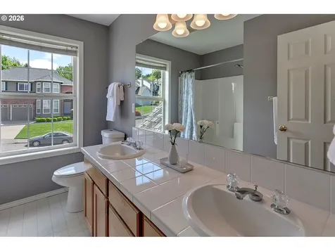 1821 NW 129th Place Portland OR 97229