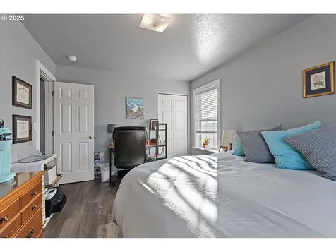 1005 F Street Baker City OR 97814