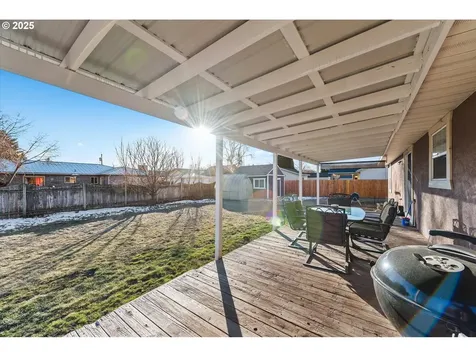 1005 F Street Baker City OR 97814