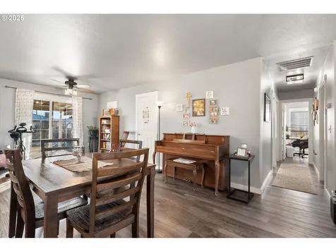1005 F Street Baker City OR 97814