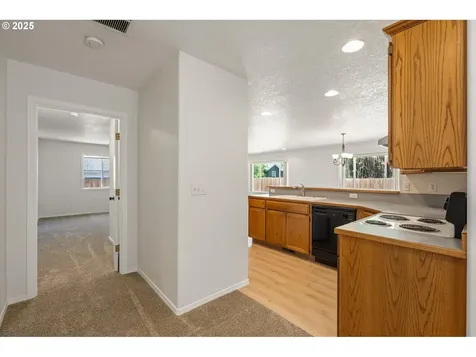 2055 Statesman Drive Woodland WA 98674