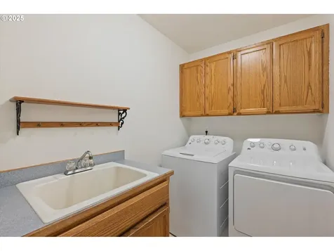 2055 Statesman Drive Woodland WA 98674