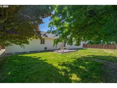 2055 Statesman Drive Woodland WA 98674