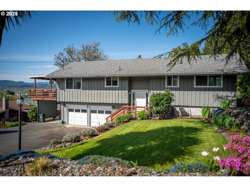 624 Bender Street Myrtle Point OR 97458