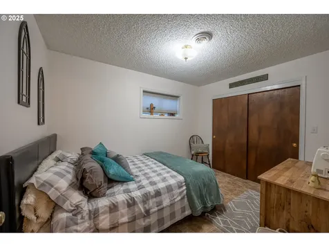 624 Bender Street Myrtle Point OR 97458