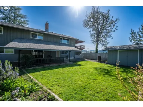 624 Bender Street Myrtle Point OR 97458