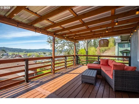 624 Bender Street Myrtle Point OR 97458