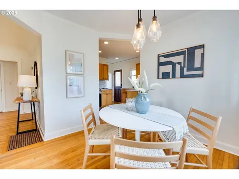 5639 NE 24th Avenue Portland OR 97211
