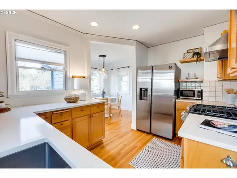 5639 NE 24th Avenue Portland OR 97211