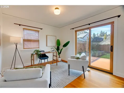 5639 NE 24th Avenue Portland OR 97211