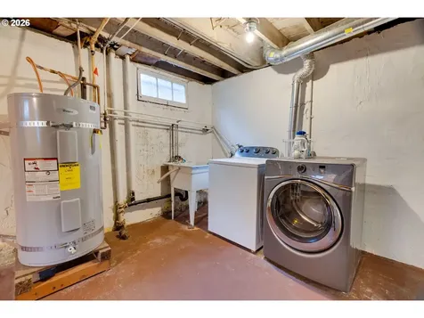 5639 NE 24th Avenue Portland OR 97211