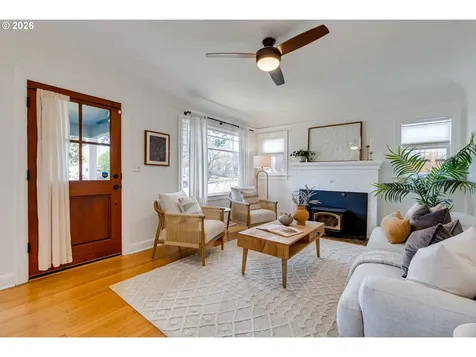 5639 NE 24th Avenue Portland OR 97211
