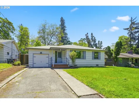 130 W 35th Place Eugene OR 97405