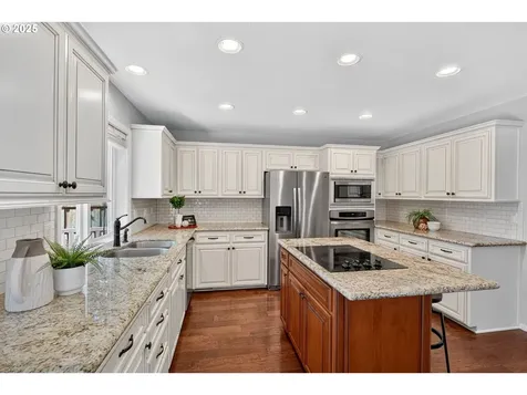 14650 SE Alison Court Clackamas OR 97015