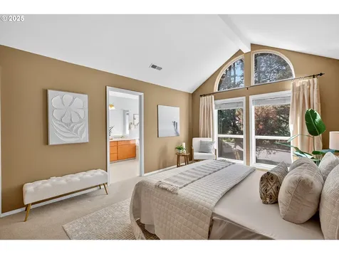 14650 SE Alison Court Clackamas OR 97015