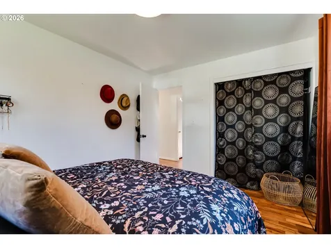 3270 Alder Street Eugene OR 97405