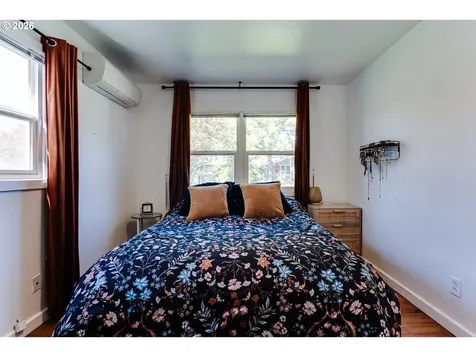 3270 Alder Street Eugene OR 97405