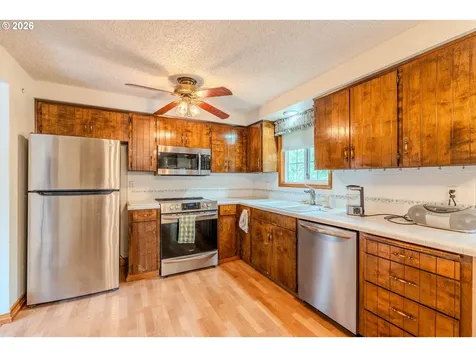 193 SE Paloma Avenue Gresham OR 97080
