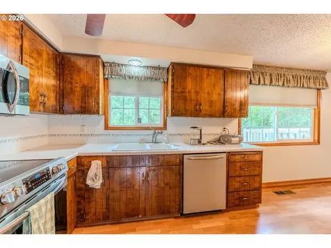 193 SE Paloma Avenue Gresham OR 97080
