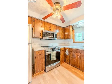 193 SE Paloma Avenue Gresham OR 97080