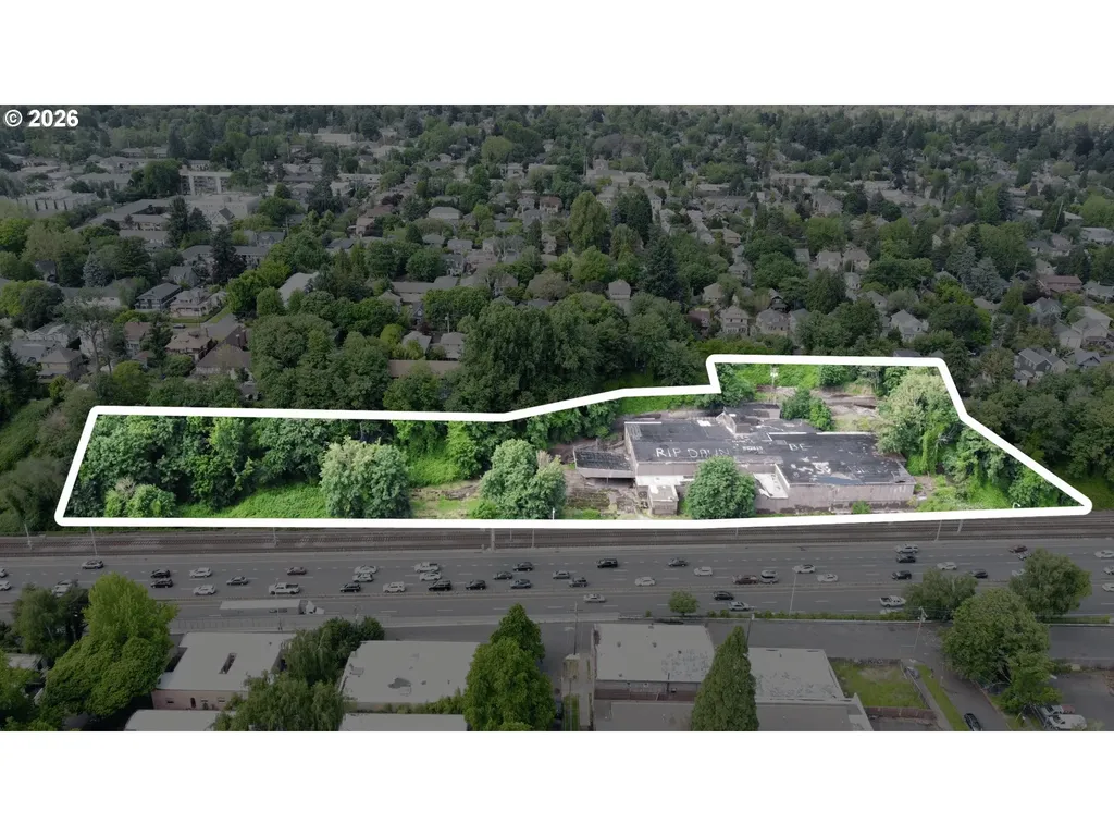 2506 NE Multnomah Street Portland OR 97232