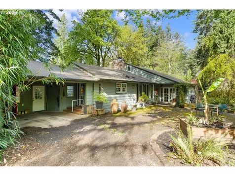 12215 SW 60th Avenue Portland OR 97219