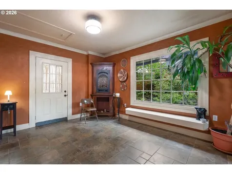 12215 SW 60th Avenue Portland OR 97219