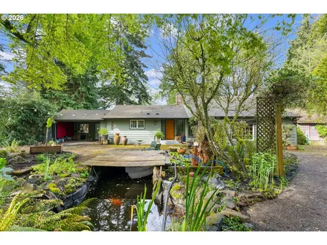 12215 SW 60th Avenue Portland OR 97219
