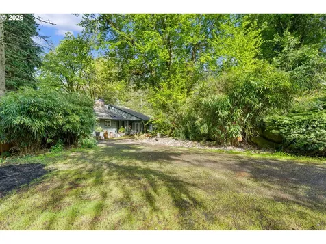12215 SW 60th Avenue Portland OR 97219