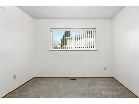 7045 N Mears Street Portland OR 97203